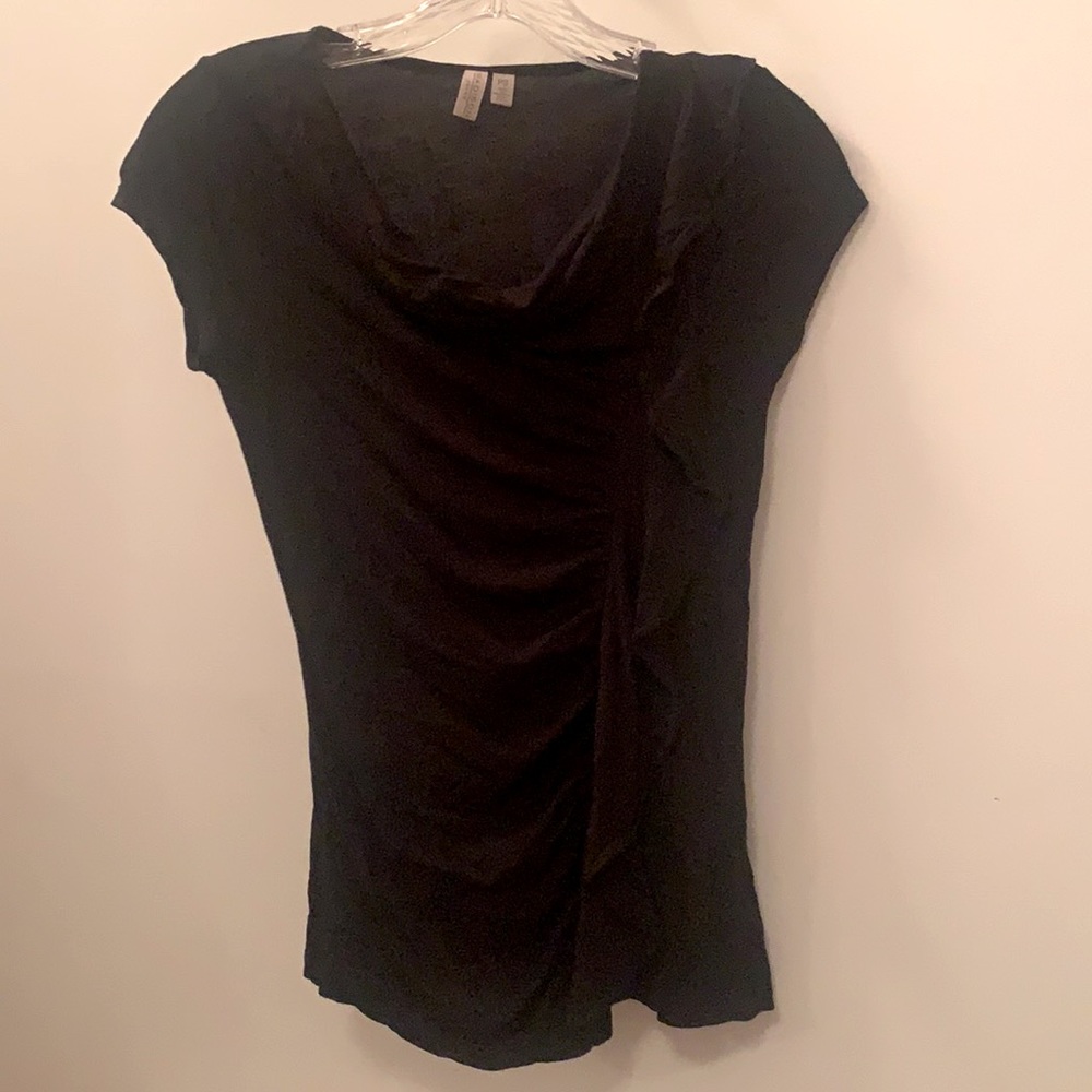 Super cute!! Stretchy, Lightweight, Ruffle Top